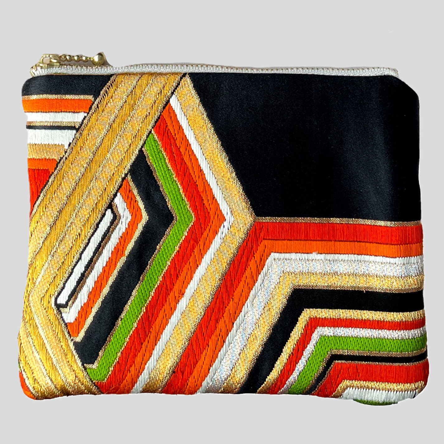 Exquisite Fukuro-Obi Pouch: Timeless Elegance & Craftsmanship