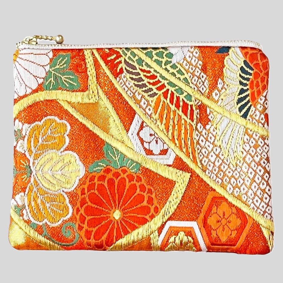 Exquisite Fukuro-Obi Pouch: Timeless Elegance & Craftsmanship